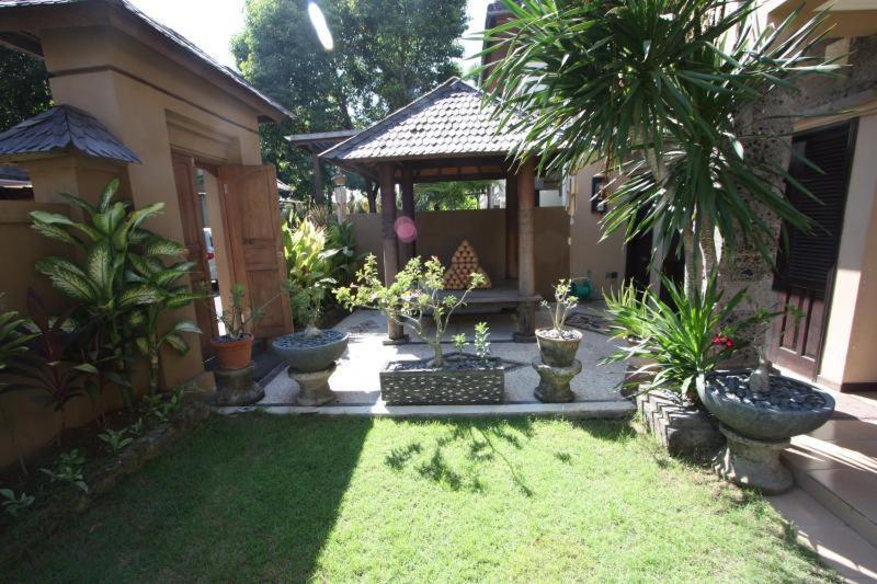 Villa Indah Kuta Royal - Private Pool - Optic Fiber High Speed Internet Екстериор снимка